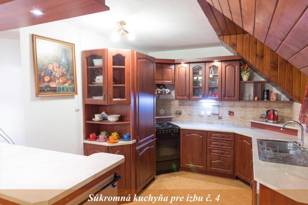 Ubytovanie Adina Poltar 外观 照片